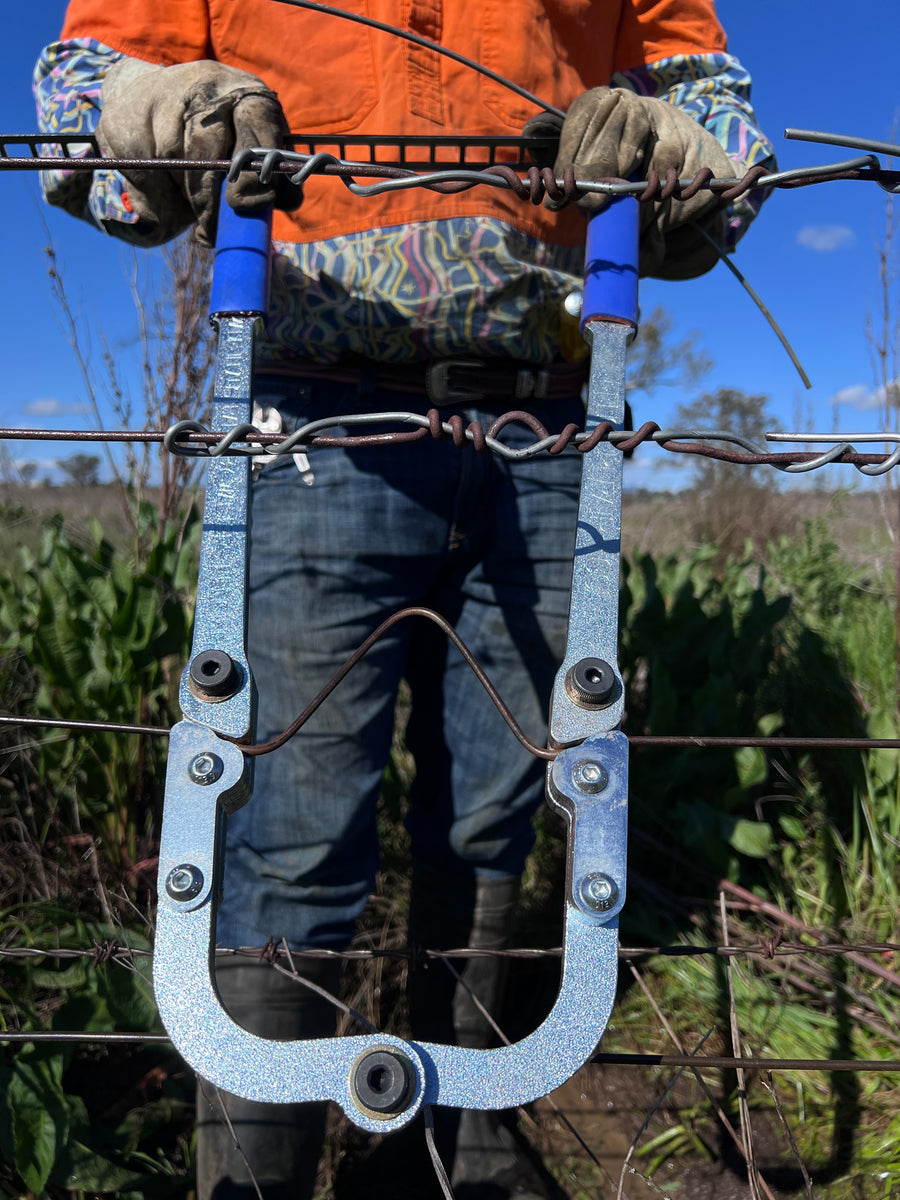 Fence Repair Tool