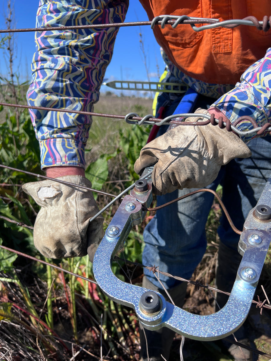 Fence Repair Tool