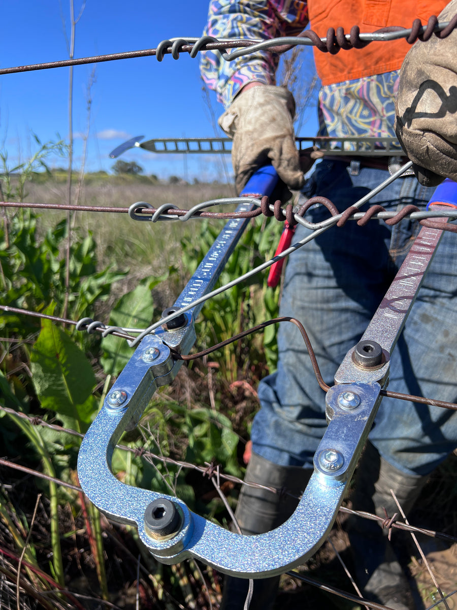 Fence Repair Tool