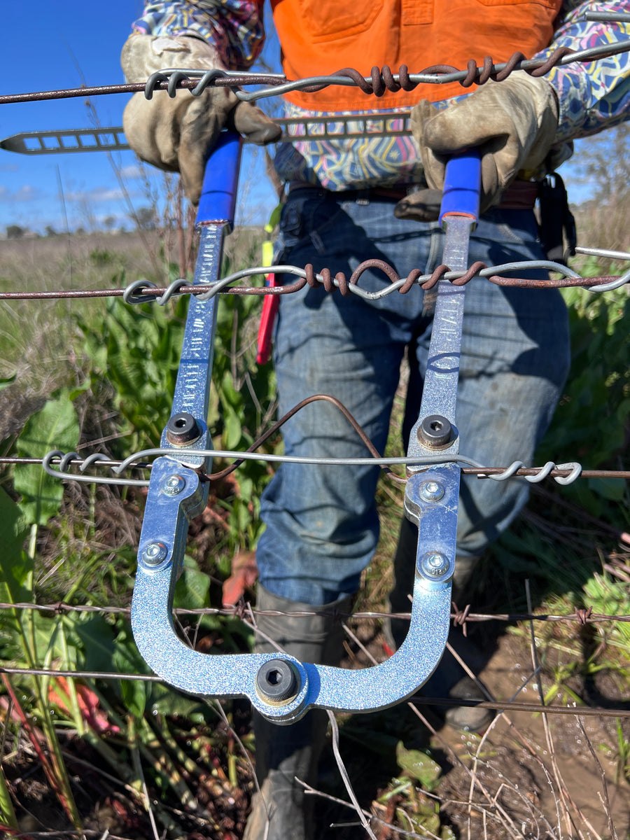Fence Repair Tool