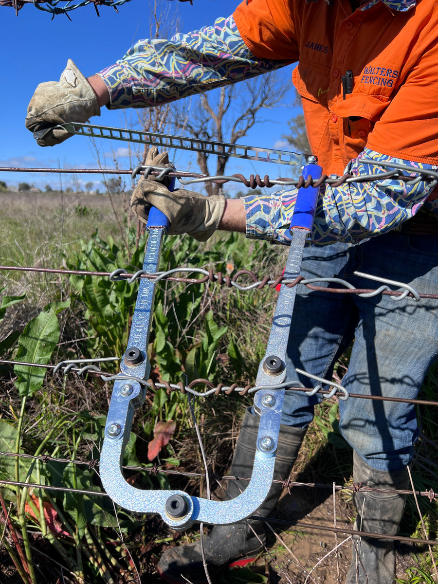 Fence Repair Tool