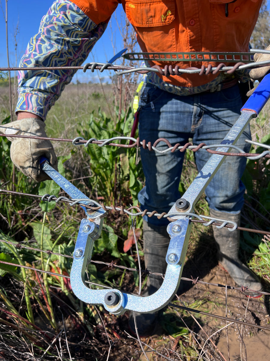 Fence Repair Tool