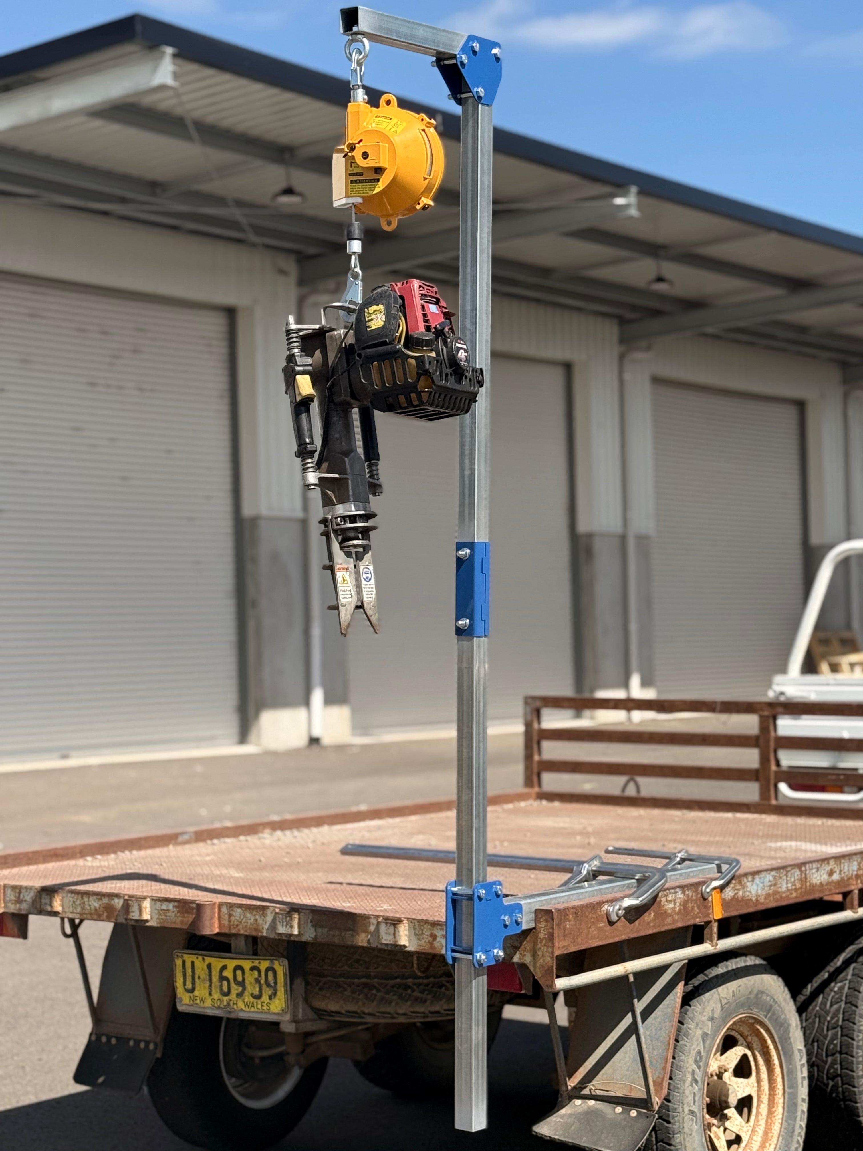 Spring Balance Boom – Walters Fencing