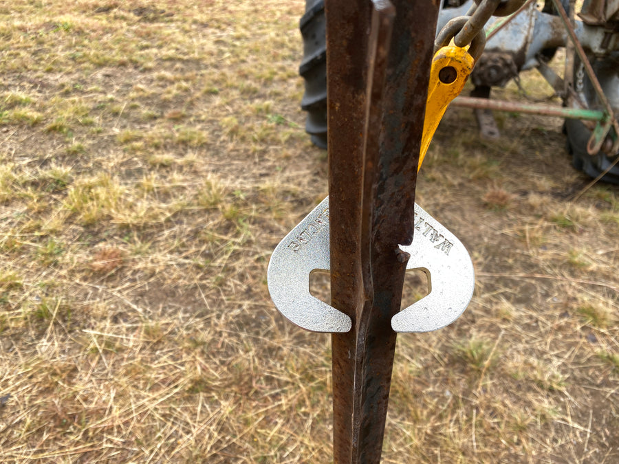 Austral Post Lifter Universal Post Grab - star post lifter to suit maxi and standard fence ...